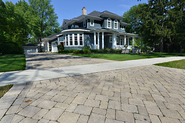 Best Best Driveway Pavers  in Grandview, WA